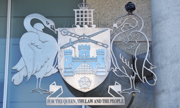 Britanski novinar otkrio plan Australke da ubije roditelje na tamnoj mreži